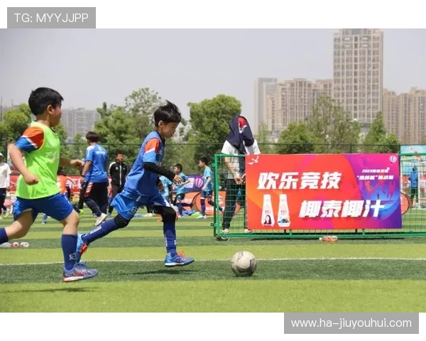 亲子互动足球玩具竞技套装让孩子与家长共同体验足球乐趣 亲子互动足球玩具竞技套装让孩子与家长共同体验足球乐趣